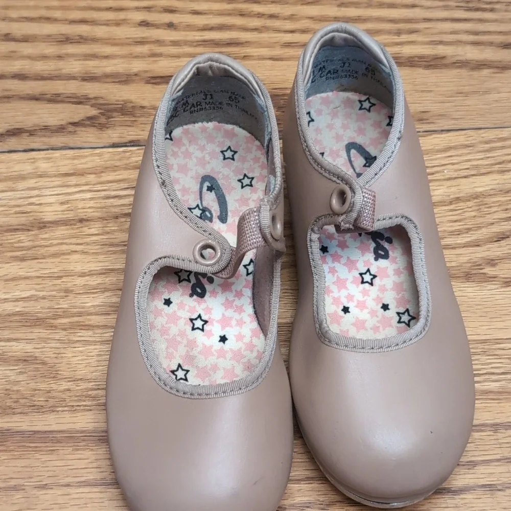 Capezio Jr Tyette N625C Girls Tap Shoes Tan 9 M Attached Taps